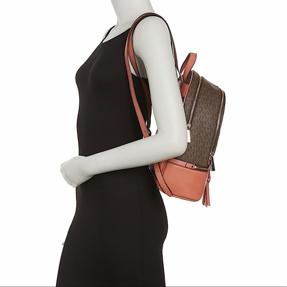 MICHAEL Michael Kors Rhea Logo Print Zip Backpack 🎒 - Picture 3 of 14